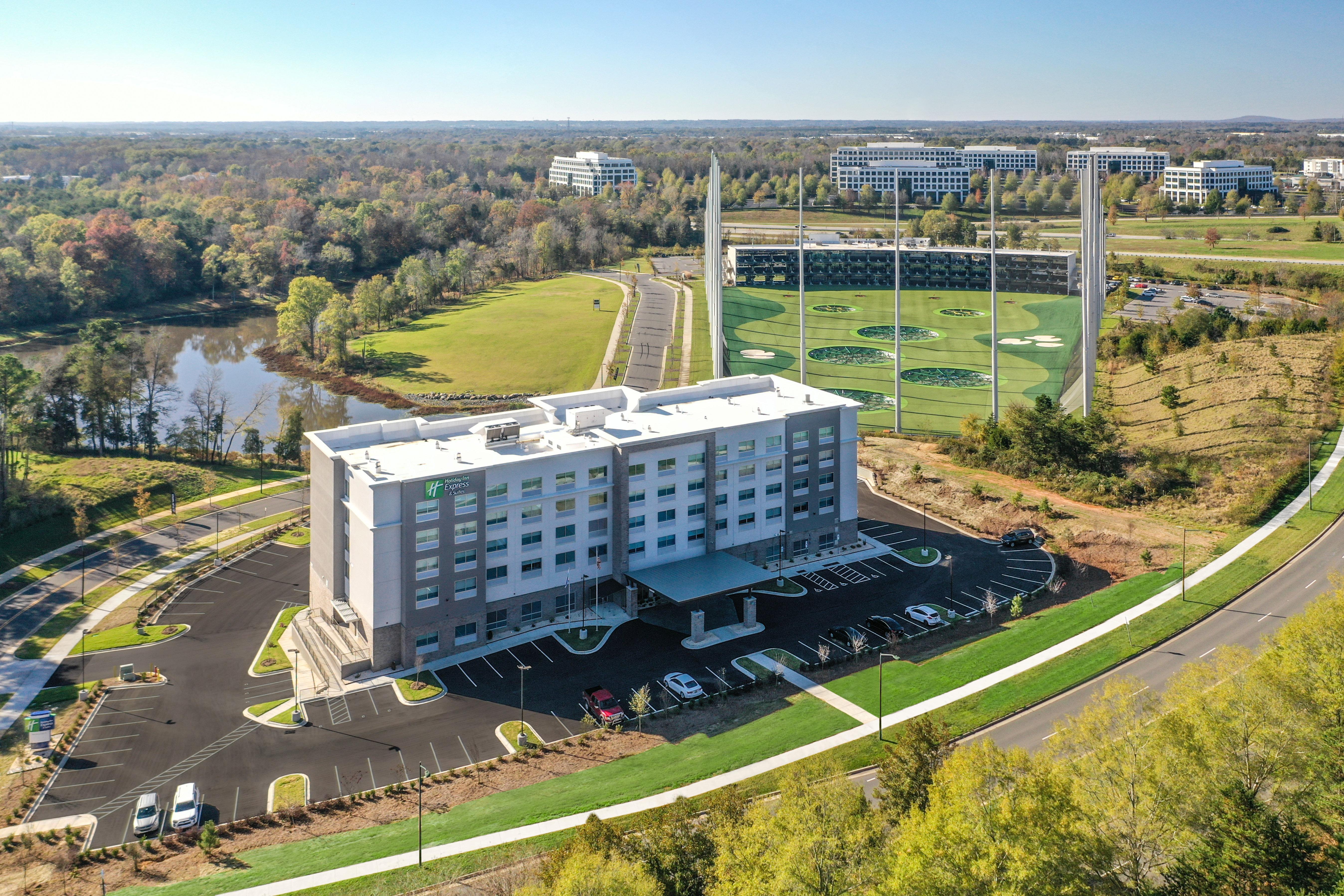 Holiday Inn Express & Suites Charlotte Southwest, An Ihg Hotel Exterior photo